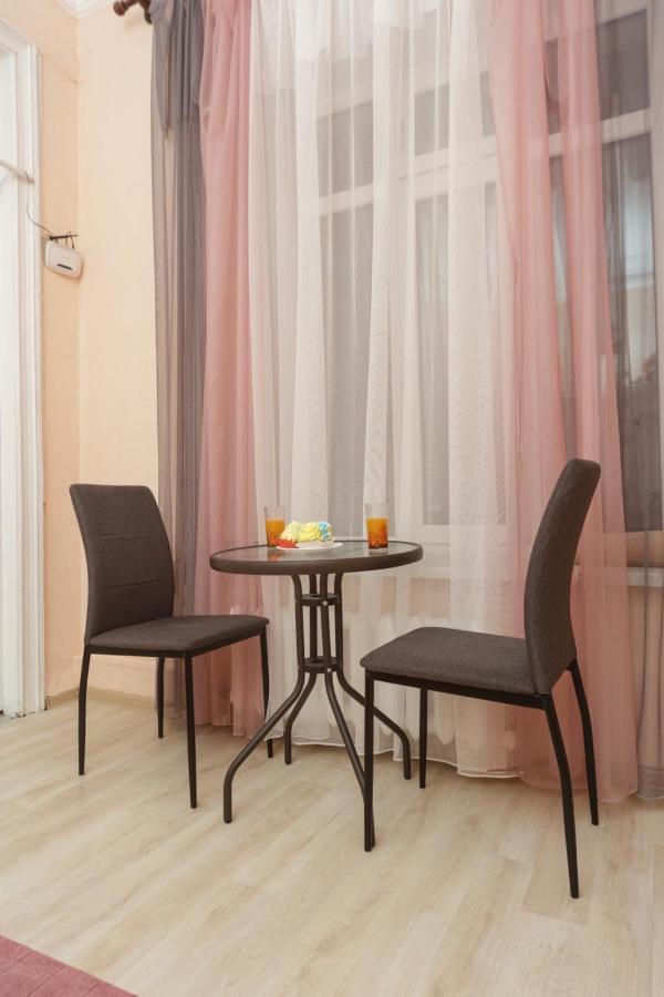 Comfortable Apartment In The Very Center Of Odesa Exterior foto
